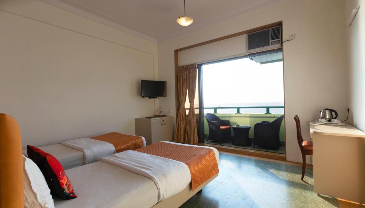 Sea Green Hotel Bombay Extérieur photo