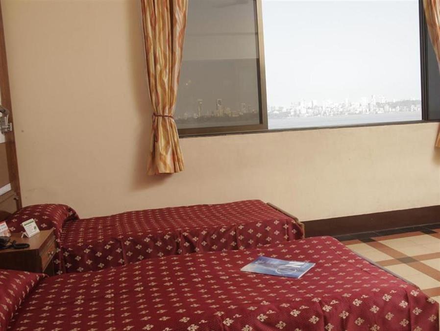 Sea Green Hotel Bombay Extérieur photo