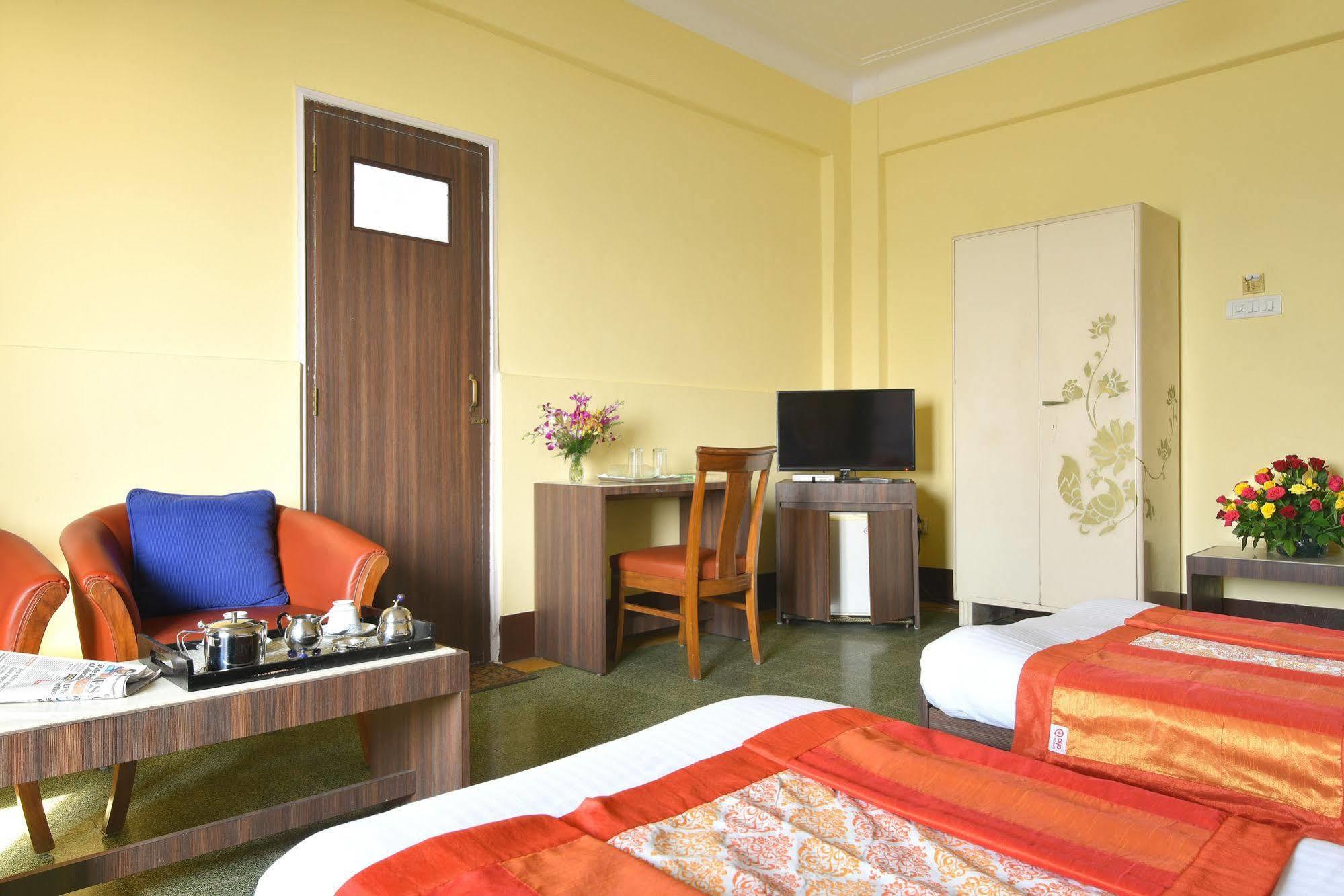 Sea Green Hotel Bombay Extérieur photo
