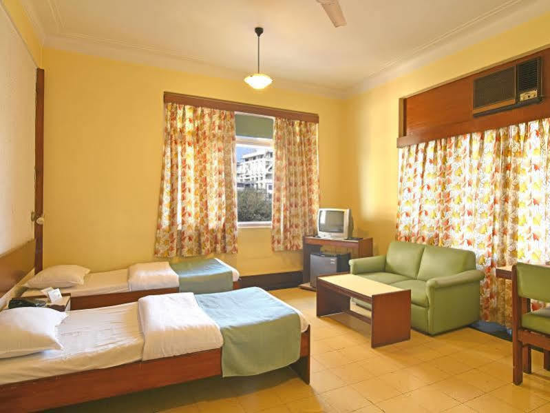 Sea Green Hotel Bombay Extérieur photo